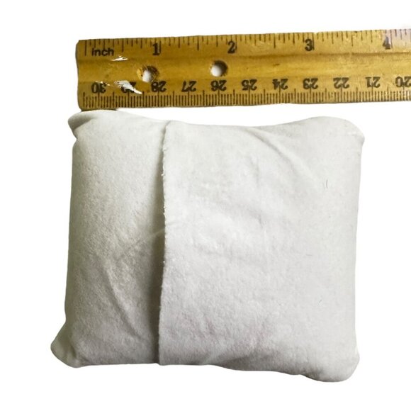 2 White Velveteen Bracelet Display Pillow Set NIP Storage Elegant - Picture 5 of 6